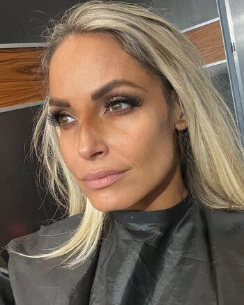 Trish Stratus