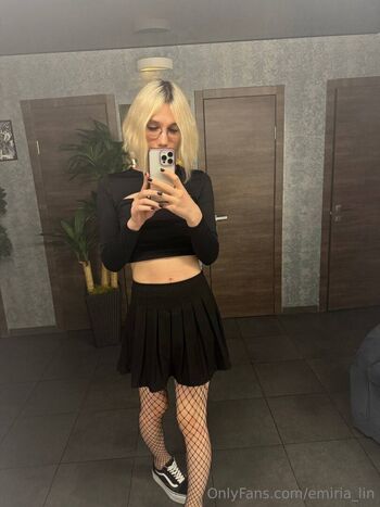 tsgirl_emiria