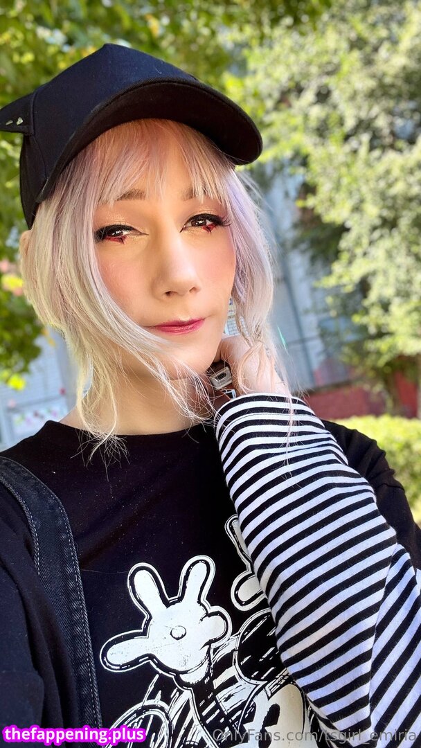 tsgirl_emiria
