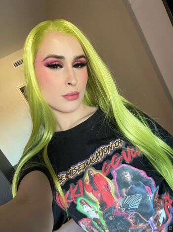 tsnellycherie