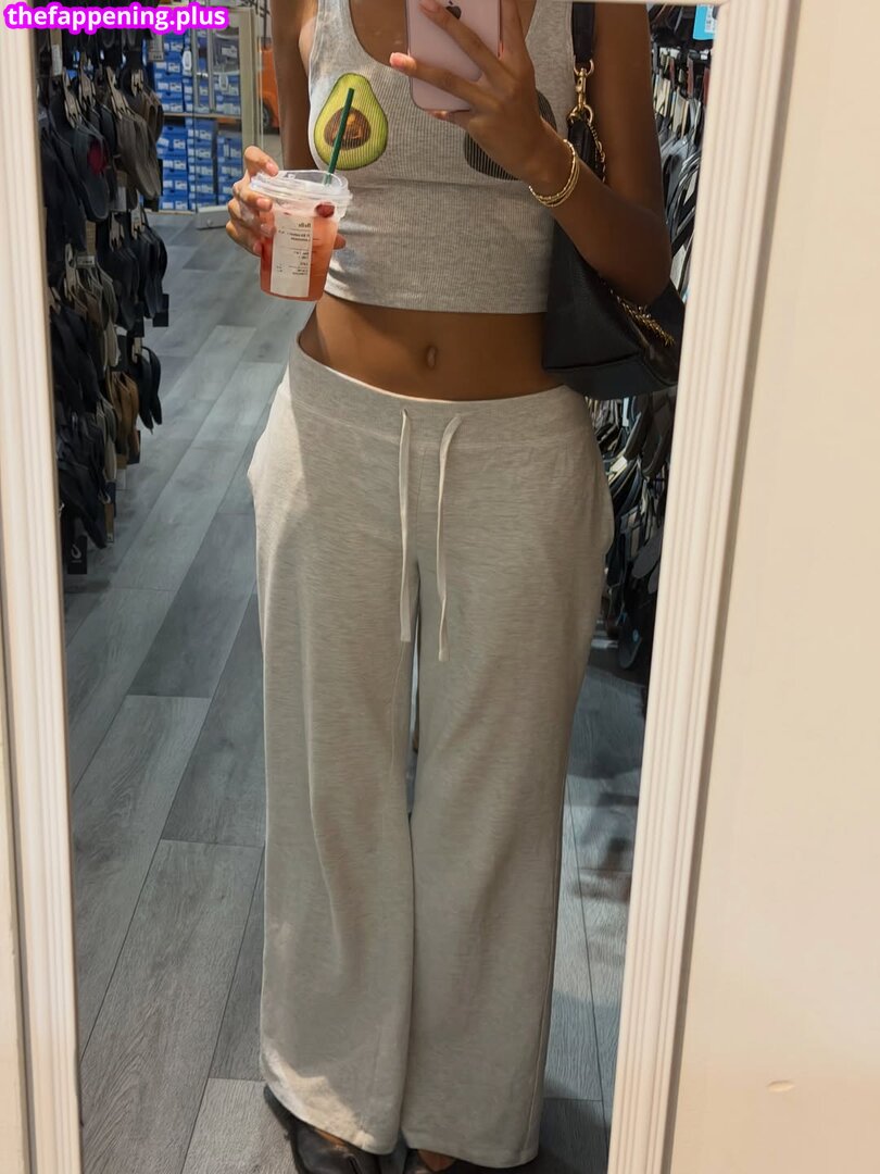 ttahlula Nagie OnlyFans Zdjęcie #144