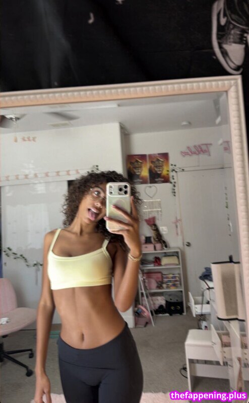 https: / ttahlula Nude OnlyFans Photo #164