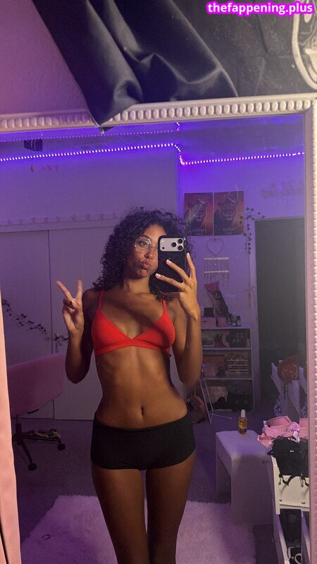 https: / ttahlula Nude OnlyFans Photo #177