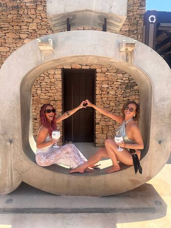 TV Shopping Presenters