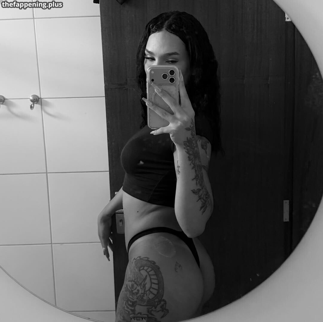 u Naakte OnlyFans Foto #3