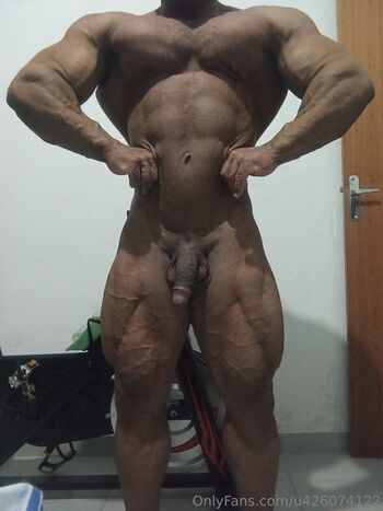 u426074122
