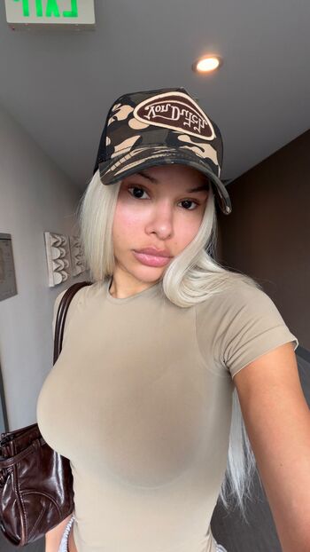 Uhhliar