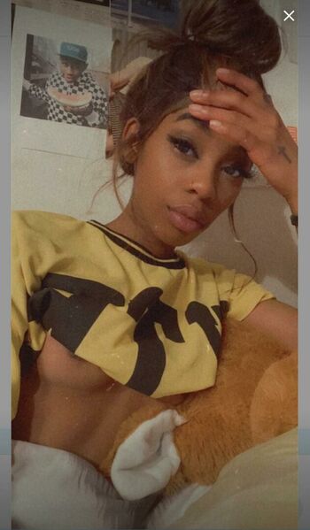 urfavgirlfriend