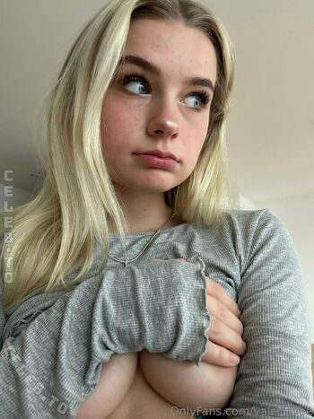 valeriavee