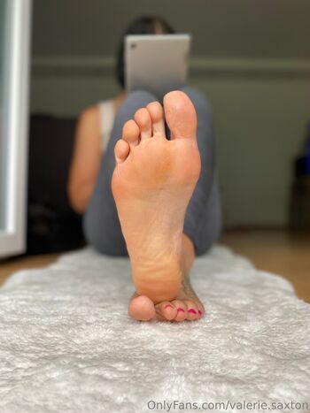 valerie.saxton