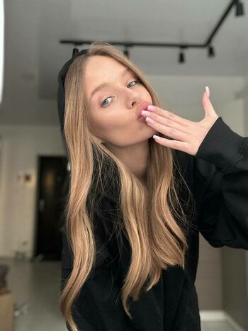valerieflor