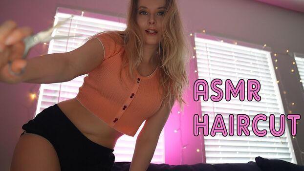 Valeriya ASMR