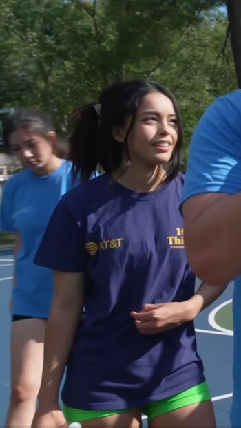 Valkyrae
