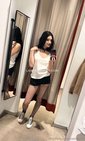 vampkira