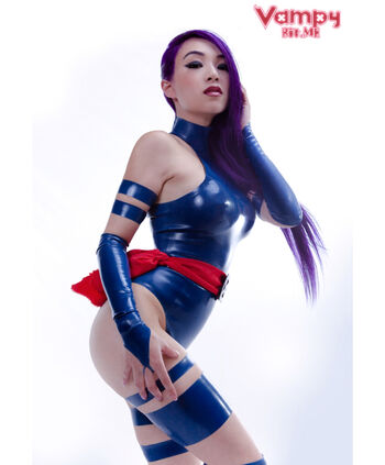 Vampybitme Linda Le