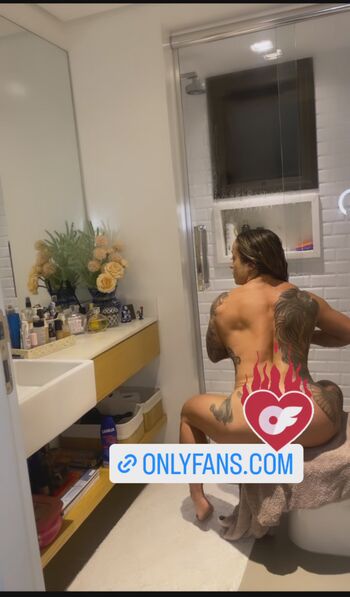 Vanessa Alvares