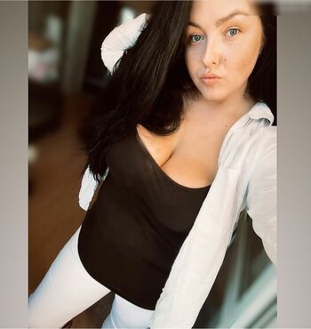 Vanessa.grwd