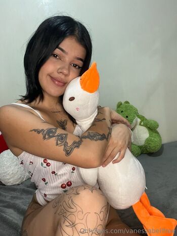vanessabellfree