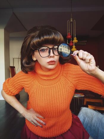 Velma & Daphne Cosplay