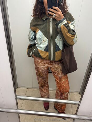 venus_in_jeans_free