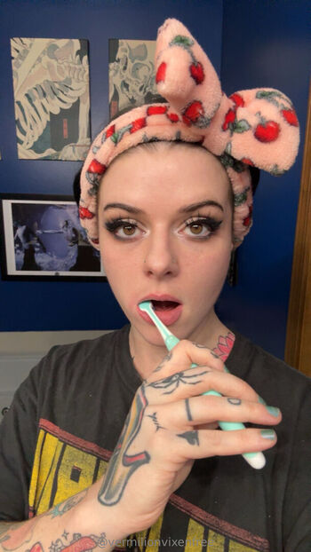 vermilionvixenfree