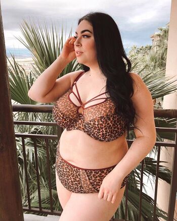 Veronica Belle