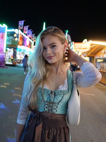 Veronika Miller
