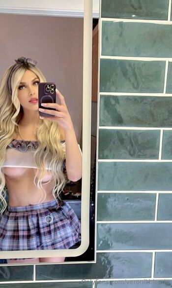 veronikblonde