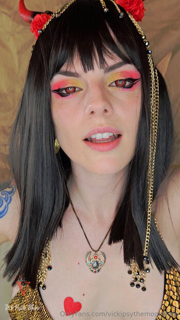 vickipsythemoorefree