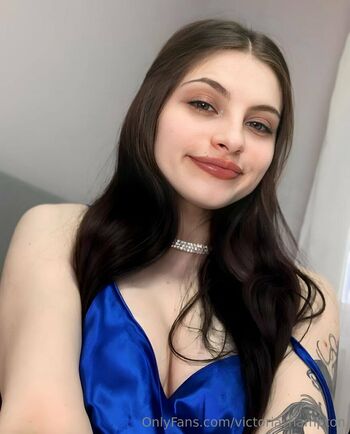 victoria_hampton
