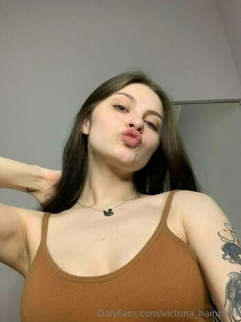 victoria_hampton