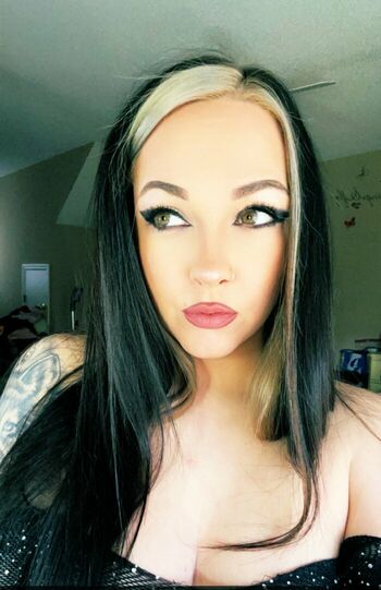 Victoria Rhyne