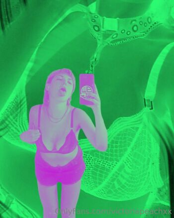 victoriapeachxx