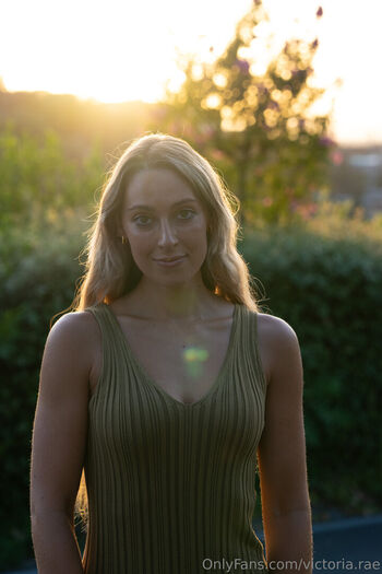 victoriarae2000