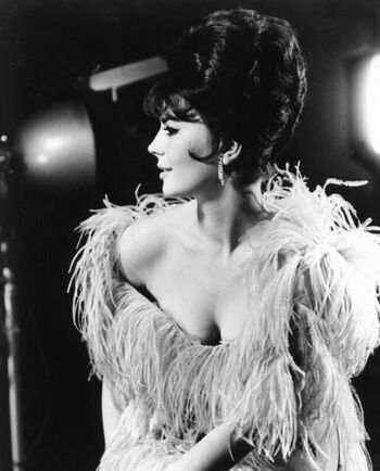 Vintage Sexy Celebs