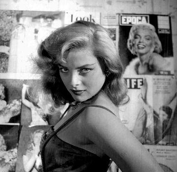 Vintage Sexy Celebs