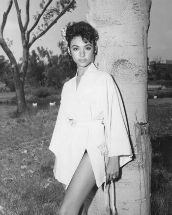 Vintage Sexy Celebs
