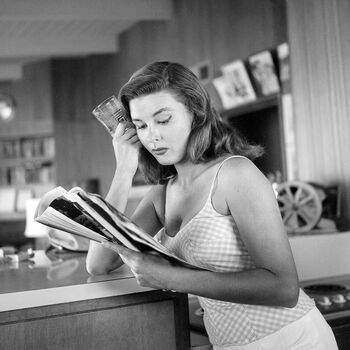 Vintage Sexy Celebs
