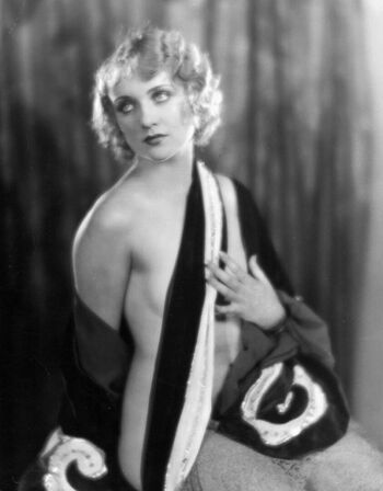 Vintage Sexy Celebs