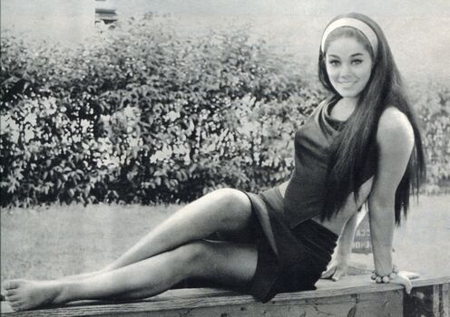 Vintage Starlets
