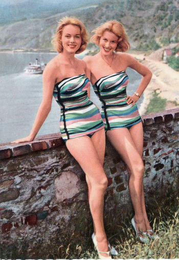 Vintage Starlets