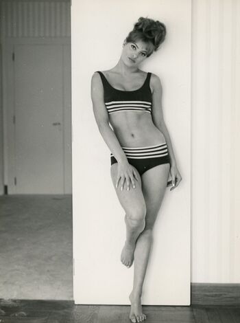 Vintage Starlets