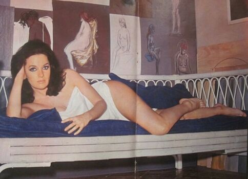 Vintage Starlets