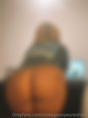 vintagevoyeurexhibit