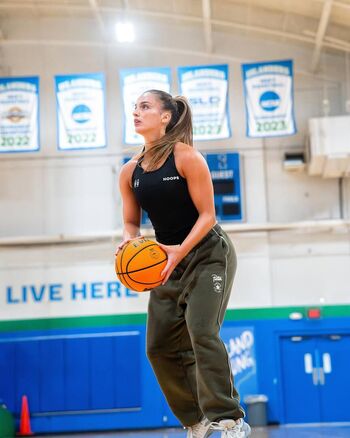 Violeta Verano Fores