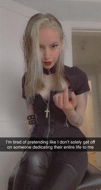 violets_cabaret