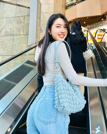 Vivian Lai
