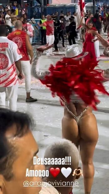 Viviane Araujo