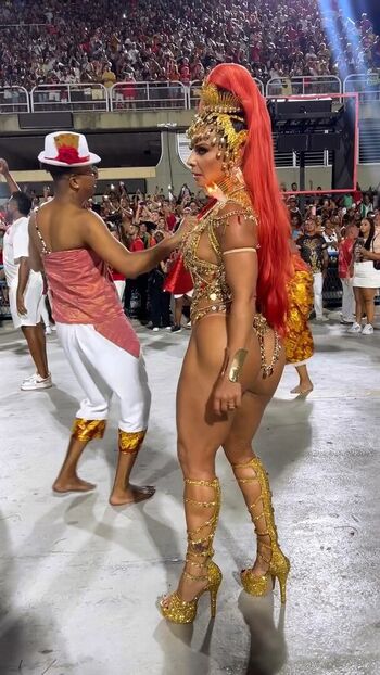 Viviane Araujo
