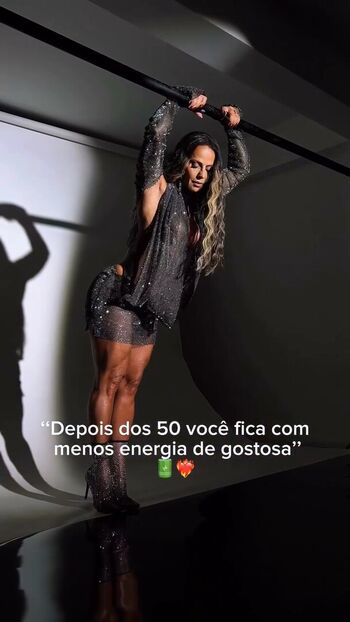 Viviane Araujo